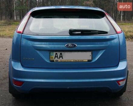 Синій Форд Фокус, об'ємом двигуна 2 л та пробігом 108 тис. км за 8500 $, фото 13 на Automoto.ua