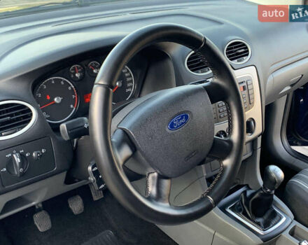 Синий Форд Фокус, объемом двигателя 1.4 л и пробегом 195 тыс. км за 4999 $, фото 19 на Automoto.ua