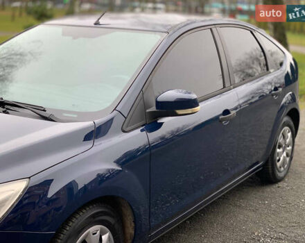 Синий Форд Фокус, объемом двигателя 1.4 л и пробегом 195 тыс. км за 4600 $, фото 10 на Automoto.ua