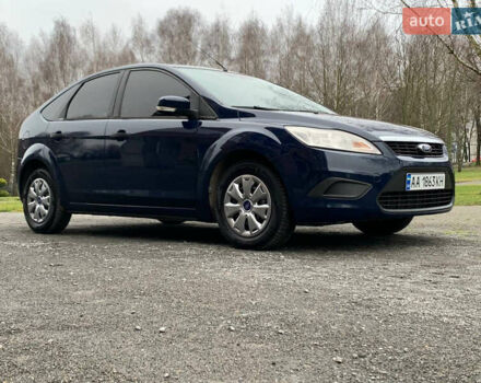 Синий Форд Фокус, объемом двигателя 1.4 л и пробегом 195 тыс. км за 4600 $, фото 20 на Automoto.ua