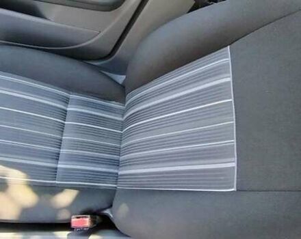 Форд Фокус 2010 в Фастове на Automoto.ua Синий Форд Фокус, объемом двигателя 1.6 л и пробегом 150 тыс. км за 6500 $, фото 11 на Automoto.ua