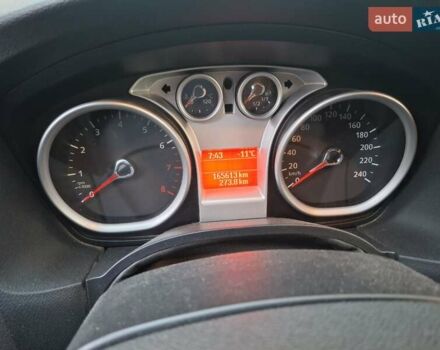 Синий Форд Фокус, объемом двигателя 1.6 л и пробегом 165 тыс. км за 6100 $, фото 6 на Automoto.ua