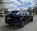 Синий Форд Фокус, объемом двигателя 1.6 л и пробегом 300 тыс. км за 2700 $, фото 2 на Automoto.ua
