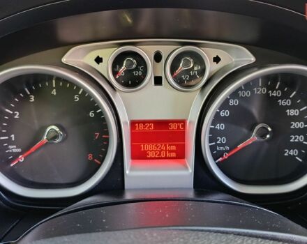 Синій Форд Фокус, об'ємом двигуна 1.6 л та пробігом 108 тис. км за 5300 $, фото 9 на Automoto.ua