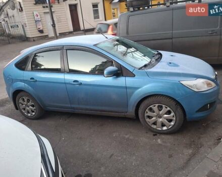 Синий Форд Фокус, объемом двигателя 1.6 л и пробегом 165 тыс. км за 6100 $, фото 2 на Automoto.ua
