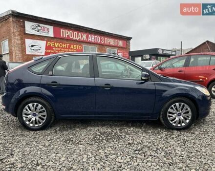 Синій Форд Фокус, об'ємом двигуна 1.6 л та пробігом 293 тис. км за 5300 $, фото 8 на Automoto.ua