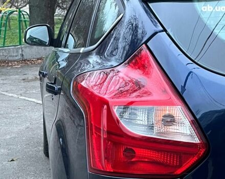 Синій Форд Фокус, об'ємом двигуна 1.6 л та пробігом 258 тис. км за 7990 $, фото 8 на Automoto.ua