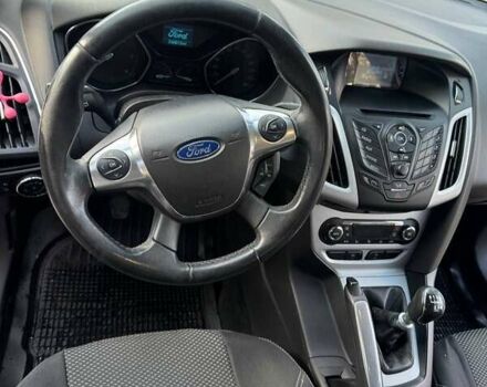 Синий Форд Фокус, объемом двигателя 1.6 л и пробегом 240 тыс. км за 7000 $, фото 10 на Automoto.ua