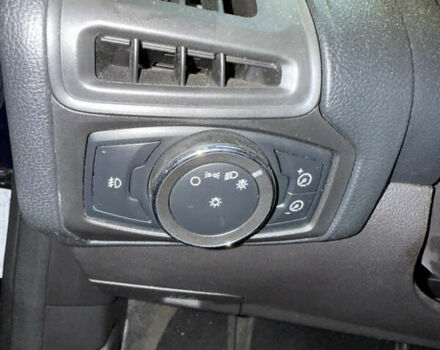 Синий Форд Фокус, объемом двигателя 2 л и пробегом 258 тыс. км за 6500 $, фото 16 на Automoto.ua