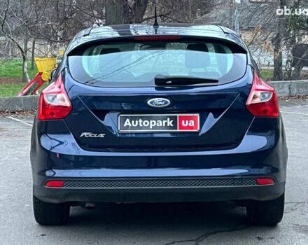 Синій Форд Фокус, об'ємом двигуна 1.6 л та пробігом 258 тис. км за 7990 $, фото 6 на Automoto.ua