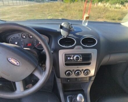 Синий Форд Фокус, объемом двигателя 0 л и пробегом 183 тыс. км за 6000 $, фото 1 на Automoto.ua