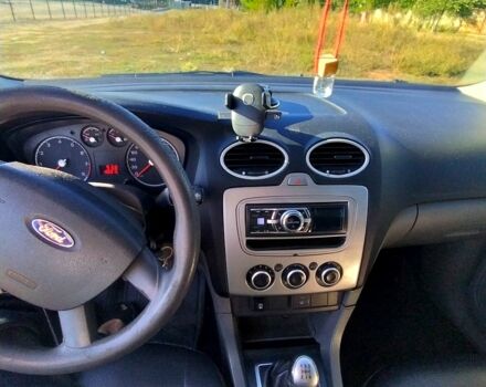 Синий Форд Фокус, объемом двигателя 1.5 л и пробегом 185 тыс. км за 6000 $, фото 3 на Automoto.ua