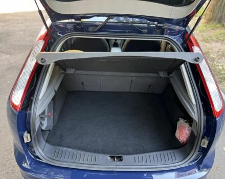 Синий Форд Фокус, объемом двигателя 1.6 л и пробегом 102 тыс. км за 7000 $, фото 16 на Automoto.ua