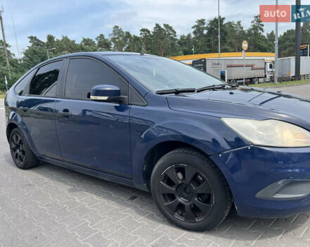 Синий Форд Фокус, объемом двигателя 1.4 л и пробегом 300 тыс. км за 4100 $, фото 2 на Automoto.ua