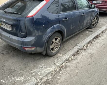 Синий Форд Фокус, объемом двигателя 1.4 л и пробегом 138 тыс. км за 4550 $, фото 6 на Automoto.ua