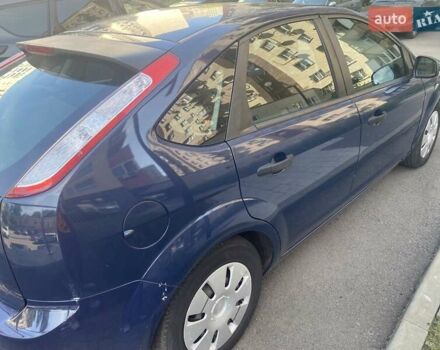 Синій Форд Фокус, об'ємом двигуна 1.39 л та пробігом 111 тис. км за 6000 $, фото 18 на Automoto.ua