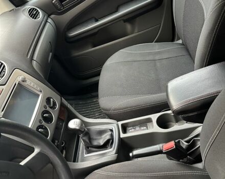 Синий Форд Фокус, объемом двигателя 1.4 л и пробегом 138 тыс. км за 4550 $, фото 9 на Automoto.ua