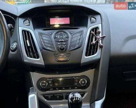 Синій Форд Фокус, об'ємом двигуна 1.6 л та пробігом 258 тис. км за 7990 $, фото 19 на Automoto.ua