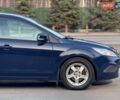 Синий Форд Фокус, объемом двигателя 1.39 л и пробегом 136 тыс. км за 5350 $, фото 10 на Automoto.ua