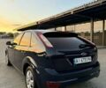 Синий Форд Фокус, объемом двигателя 1.39 л и пробегом 210 тыс. км за 5400 $, фото 6 на Automoto.ua