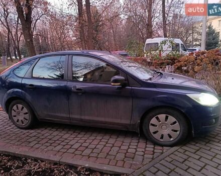 Синий Форд Фокус, объемом двигателя 1.4 л и пробегом 170 тыс. км за 4500 $, фото 1 на Automoto.ua