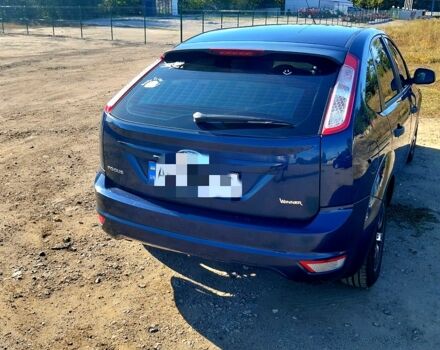 Синий Форд Фокус, объемом двигателя 1.5 л и пробегом 185 тыс. км за 6000 $, фото 1 на Automoto.ua