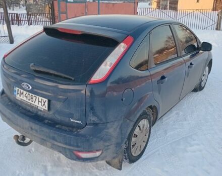 Синий Форд Фокус, объемом двигателя 1.4 л и пробегом 210 тыс. км за 5100 $, фото 1 на Automoto.ua