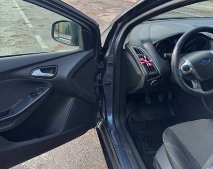 Синий Форд Фокус, объемом двигателя 1.6 л и пробегом 240 тыс. км за 7000 $, фото 17 на Automoto.ua