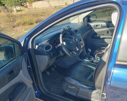 Синий Форд Фокус, объемом двигателя 0 л и пробегом 183 тыс. км за 6000 $, фото 2 на Automoto.ua