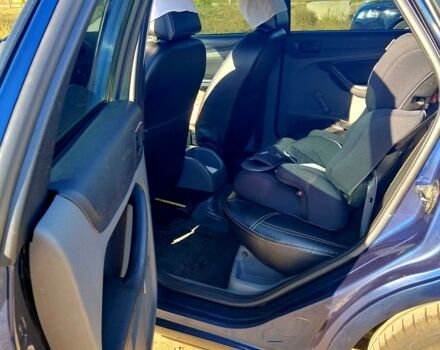 Синий Форд Фокус, объемом двигателя 1.5 л и пробегом 185 тыс. км за 6000 $, фото 2 на Automoto.ua