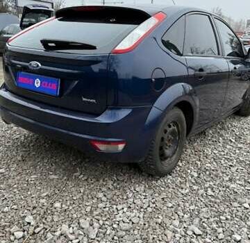 Синий Форд Фокус, объемом двигателя 1.39 л и пробегом 187 тыс. км за 5000 $, фото 2 на Automoto.ua