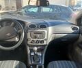 Синий Форд Фокус, объемом двигателя 1.4 л и пробегом 205 тыс. км за 6000 $, фото 4 на Automoto.ua