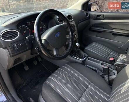 Синий Форд Фокус, объемом двигателя 1.4 л и пробегом 220 тыс. км за 5500 $, фото 7 на Automoto.ua