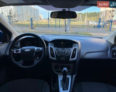 Синій Форд Фокус, об'ємом двигуна 2 л та пробігом 188 тис. км за 5900 $, фото 28 на Automoto.ua