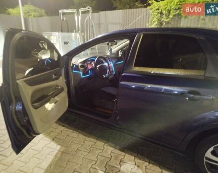 Синий Форд Фокус, объемом двигателя 1.6 л и пробегом 185 тыс. км за 7000 $, фото 9 на Automoto.ua