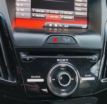 Синій Форд Фокус, об'ємом двигуна 0 л та пробігом 108 тис. км за 6500 $, фото 5 на Automoto.ua