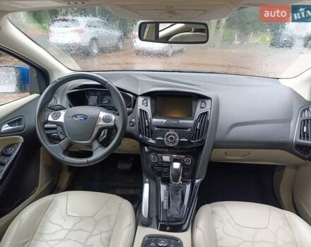 Форд Фокус 2012 у Житомирі на Automoto.ua Синій Форд Фокус, об'ємом двигуна 0 л та пробігом 125 тис. км за 6599 $, фото 11 на Automoto.ua