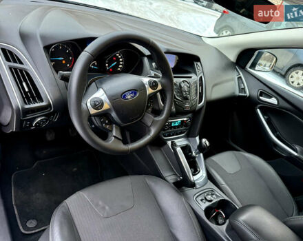 Синій Форд Фокус, об'ємом двигуна 1.6 л та пробігом 221 тис. км за 6999 $, фото 12 на Automoto.ua