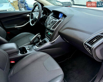 Синій Форд Фокус, об'ємом двигуна 1.6 л та пробігом 241 тис. км за 6999 $, фото 21 на Automoto.ua