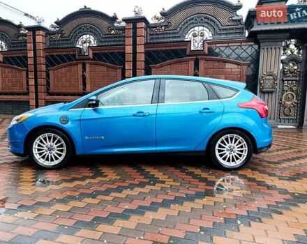 Синий Форд Фокус, объемом двигателя 0 л и пробегом 125 тыс. км за 6499 $, фото 4 на Automoto.ua