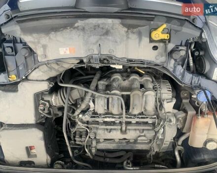 Синій Форд Фокус, об'ємом двигуна 1.6 л та пробігом 173 тис. км за 7000 $, фото 19 на Automoto.ua