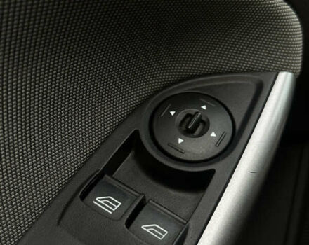 Синий Форд Фокус, объемом двигателя 1.6 л и пробегом 290 тыс. км за 7200 $, фото 9 на Automoto.ua