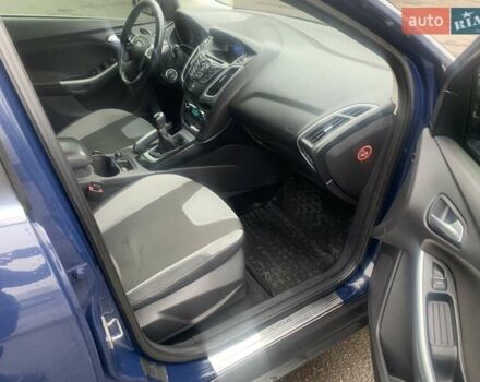 Синій Форд Фокус, об'ємом двигуна 1.6 л та пробігом 173 тис. км за 7000 $, фото 16 на Automoto.ua