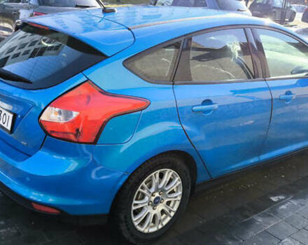 Синий Форд Фокус, объемом двигателя 2 л и пробегом 200 тыс. км за 7000 $, фото 4 на Automoto.ua