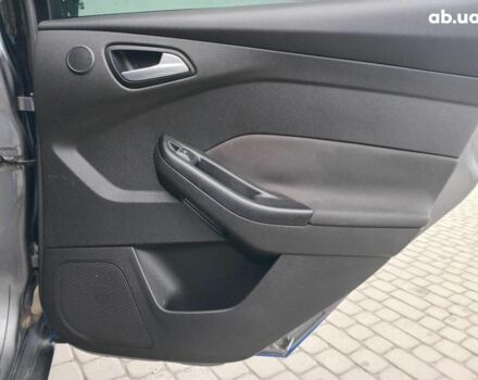 Синій Форд Фокус, об'ємом двигуна 2 л та пробігом 303 тис. км за 6940 $, фото 16 на Automoto.ua