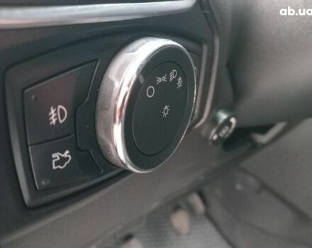 Синій Форд Фокус, об'ємом двигуна 2 л та пробігом 303 тис. км за 6940 $, фото 19 на Automoto.ua