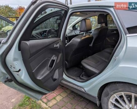 Форд Фокус 2013 в Владимир-Волынский на Automoto.ua Синий Форд Фокус, объемом двигателя 0 л и пробегом 122 тыс. км за 7900 $, фото 11 на Automoto.ua