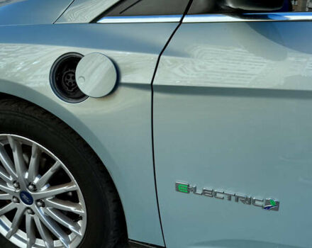 Синий Форд Фокус, объемом двигателя 0 л и пробегом 162 тыс. км за 6700 $, фото 6 на Automoto.ua