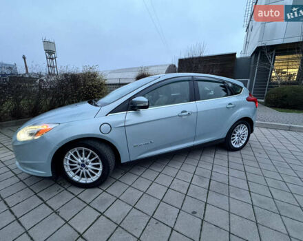 Синій Форд Фокус, об'ємом двигуна 0 л та пробігом 194 тис. км за 7200 $, фото 2 на Automoto.ua