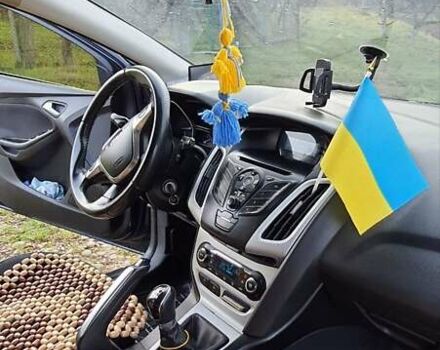 Форд Фокус 2013 в Ивано-Франковске на Automoto.ua Синий Форд Фокус, объемом двигателя 1.6 л и пробегом 270 тыс. км за 6800 $, фото 3 на Automoto.ua